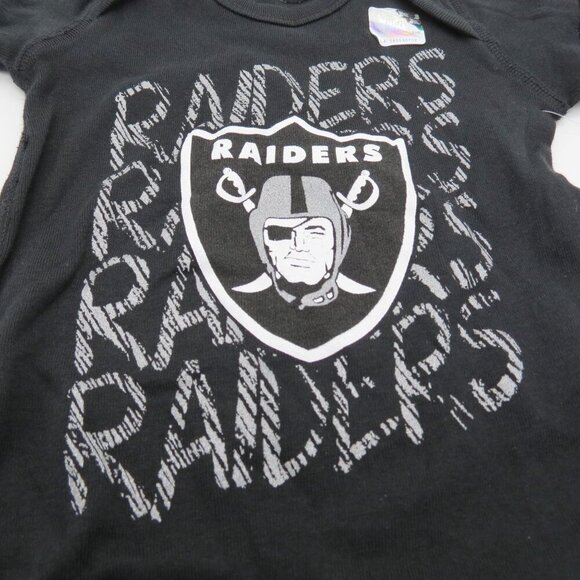 NFL Las Vegas Raiders Set of 2 Infant 0/3m Black Bodysuits One Piece Creeper - Picture 8 of 9